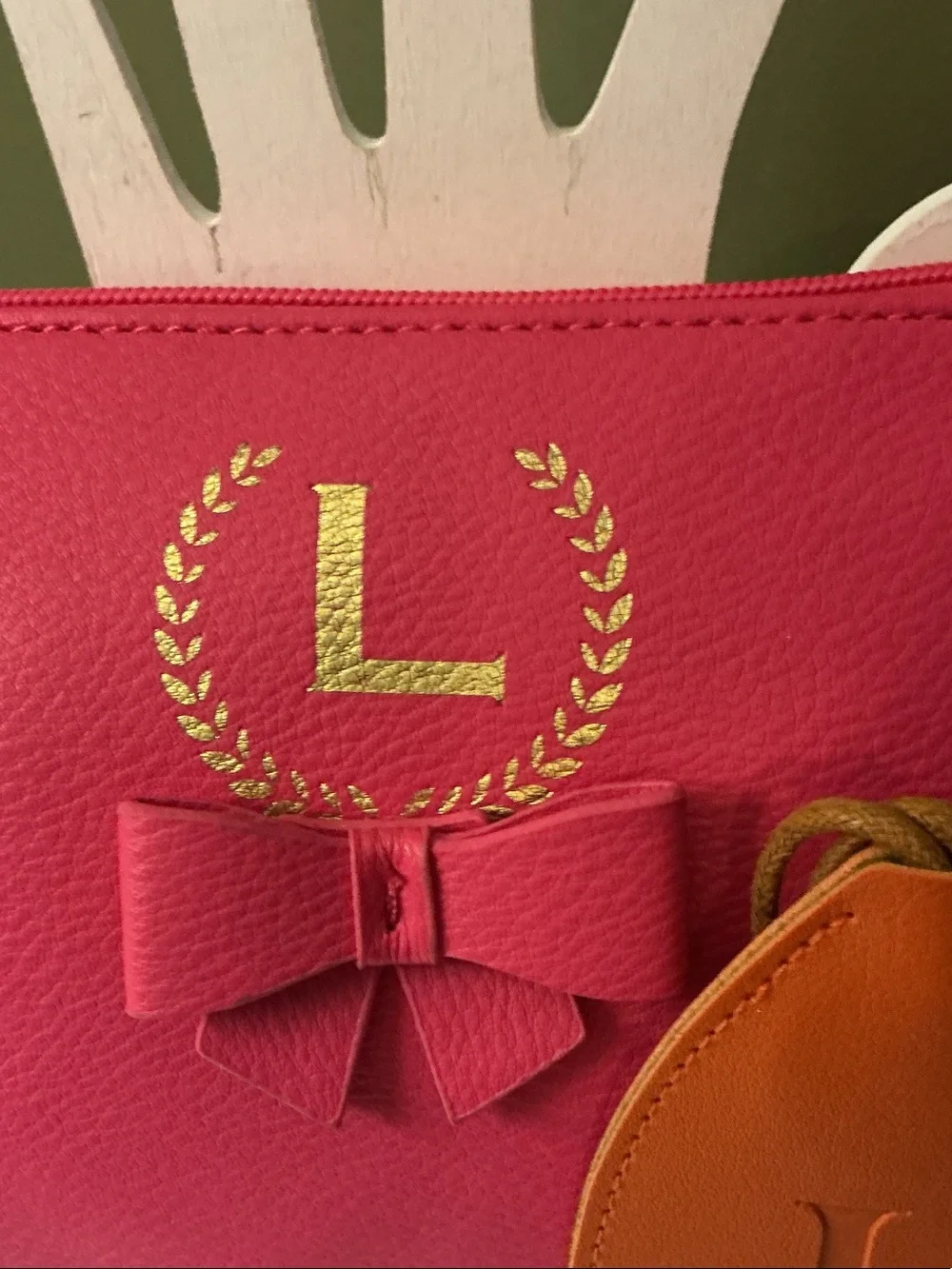 Simply Southern Hot Pink Cosmetic Pouch with Orange Leather Tag Initial “L” EUC